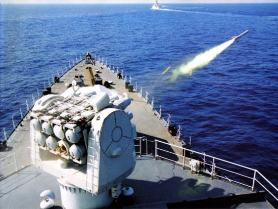 中国舰对地巡航导弹图片