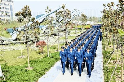 本报特约记者 沈 玲摄■周 薇 陈 卓 本报特约记者 刘安东 本报记者