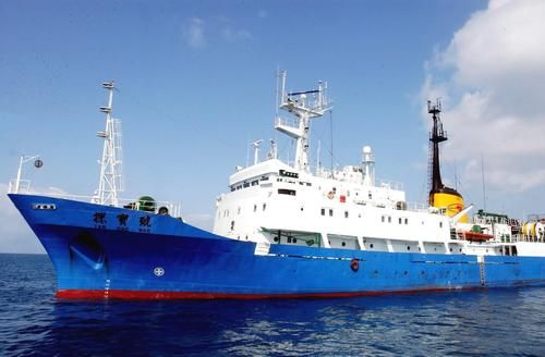 日媒称中国调查船疑似在钓鱼岛附近海域测量