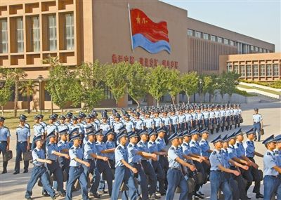 本报记者 徐双喜 王通化 徐叶青 特约记者 刘安东每年这个季节,空 