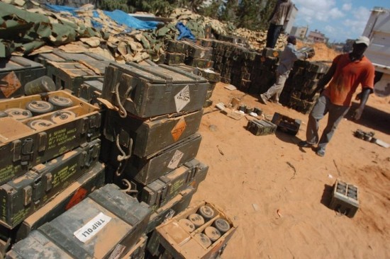 美学者军火贩子年获武器百万件全球冲突火上浇油