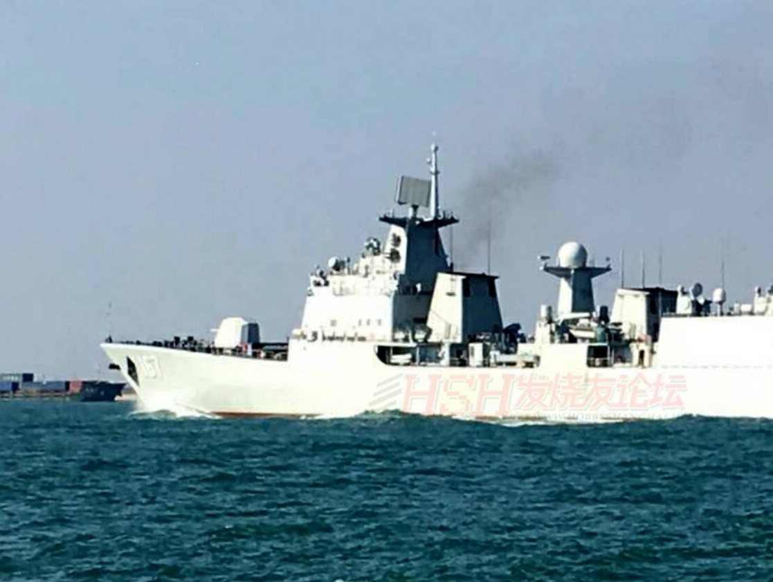 051b深圳艦改裝後出航