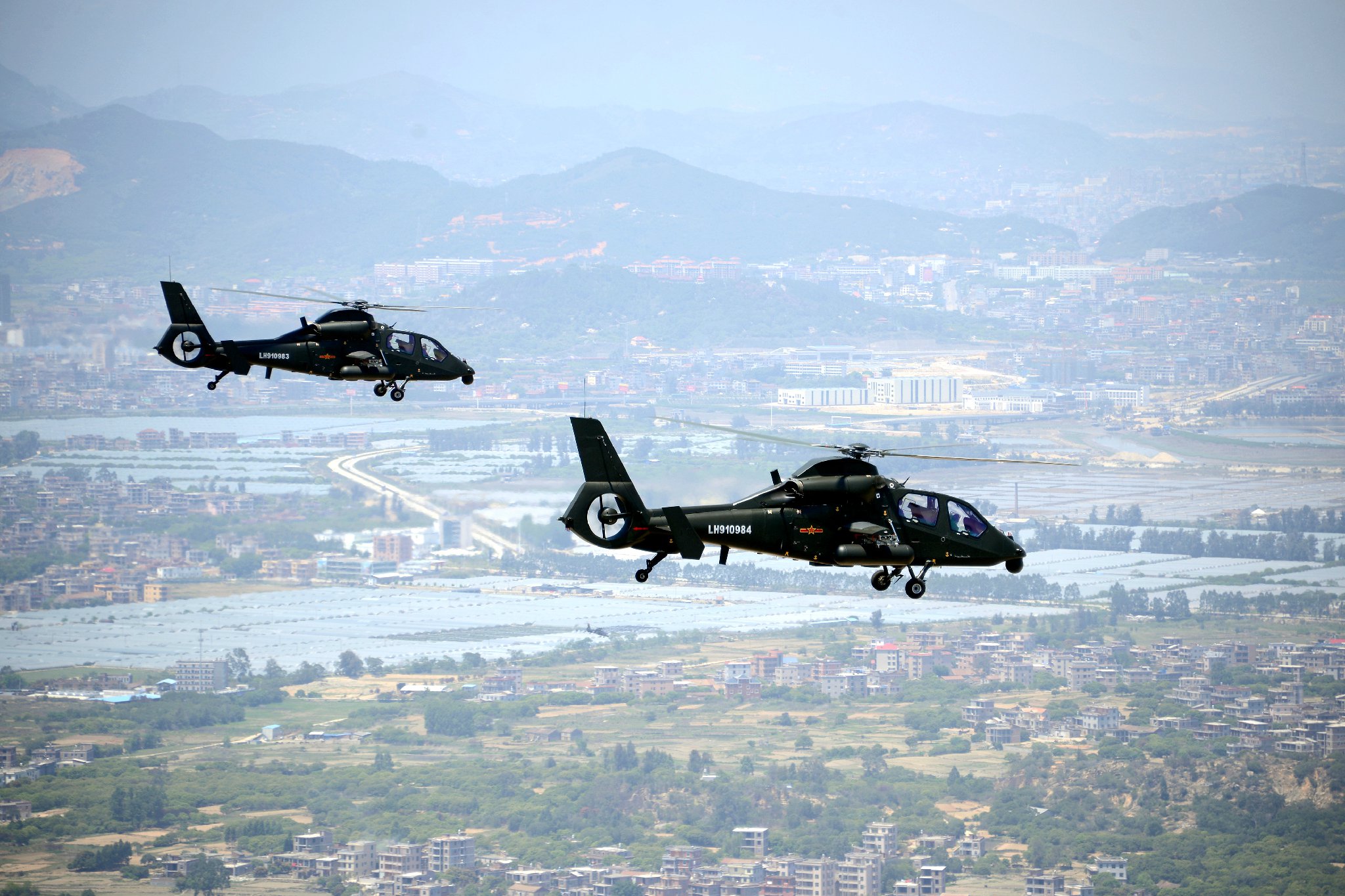 中国武直19双机巡航城市