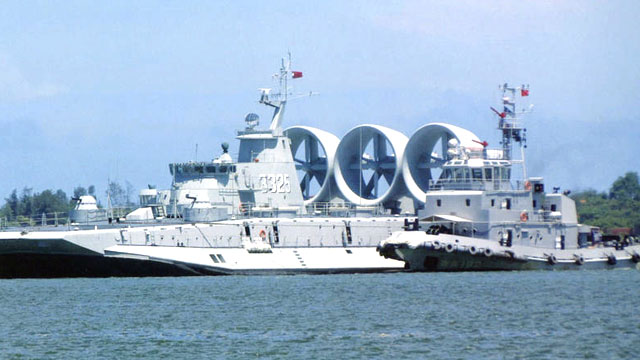 中国最大的气垫船图片