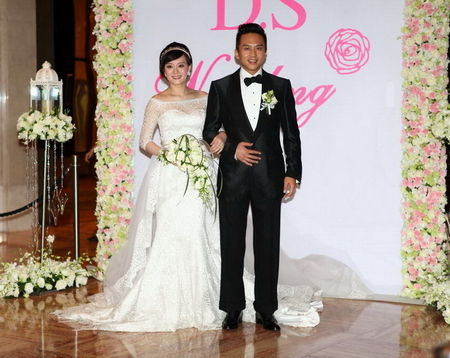 去年2月8日领证的邓超孙俪于今年6月7日在上海举行了婚礼