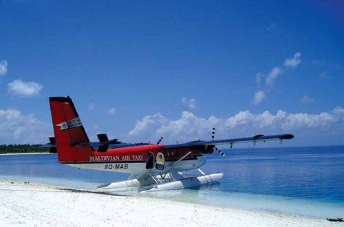 心躍水飛:海陸精靈水上飛機