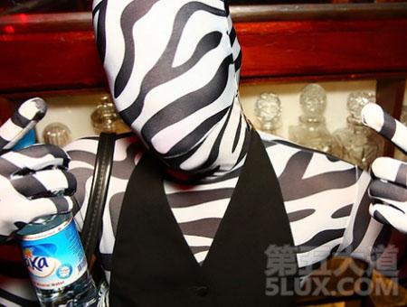 蜘蛛侠或者超人戏服衍生出zentai一族