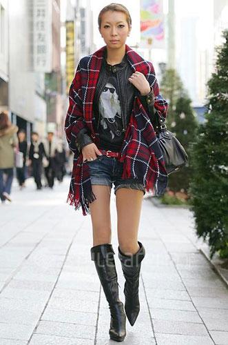 组图涩谷达人街拍流行围脖教你搭