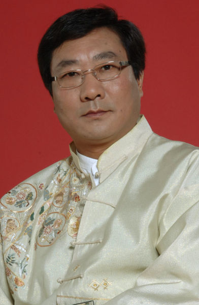 亚洲最具影响力服装设计师候选人王新元