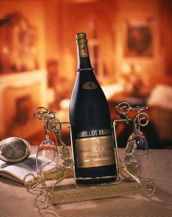 品尝正宗白兰地的三大步骤(图)