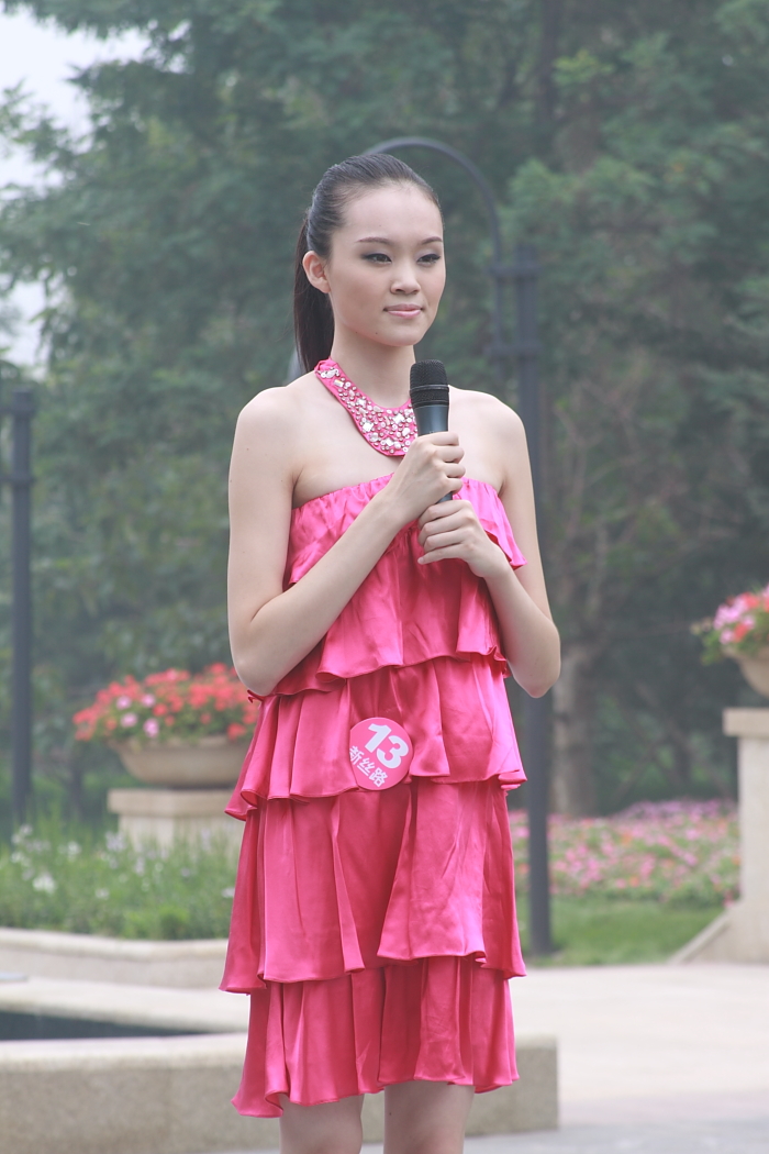 冷静现场花絮21_2009新丝路网络模特大赛_新浪女性_新浪网