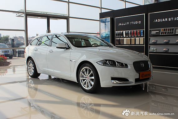 2015款 捷豹XF 2.0T Sportbrake 豪华版 到店实拍