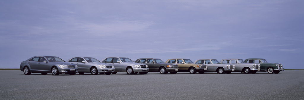 历代奔驰s级车型合照