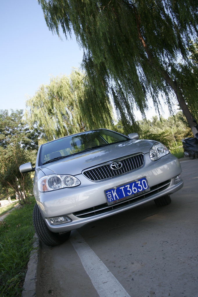 图为花冠ex外观及细节