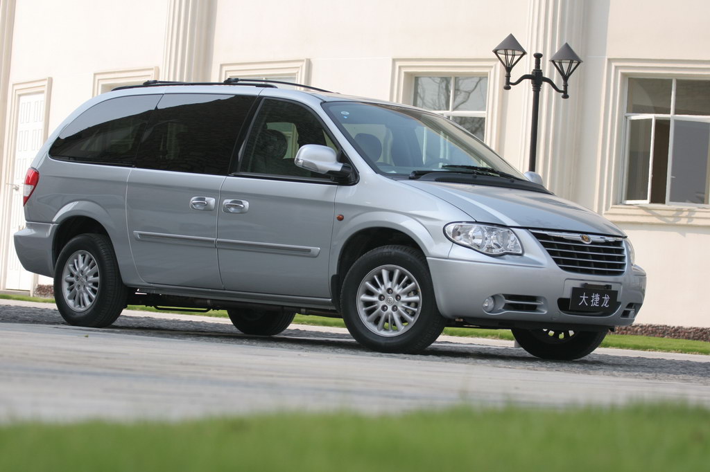 图为大捷龙外观及细节