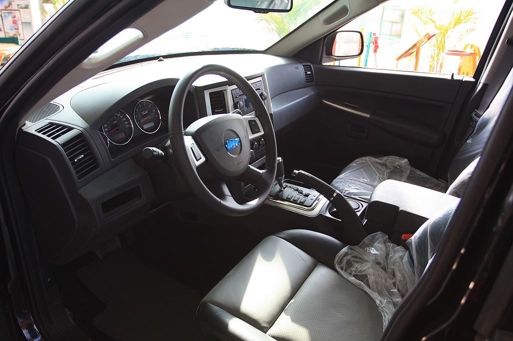 大切诺基实拍-内饰