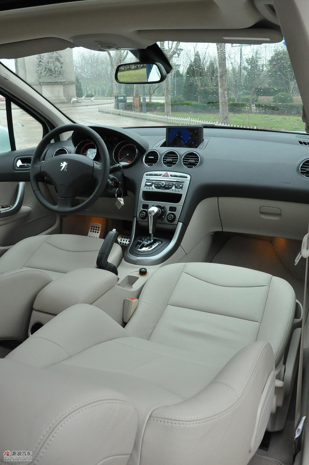 东风标致408试车实拍图 内饰 <<上一页 下一页>&gt
