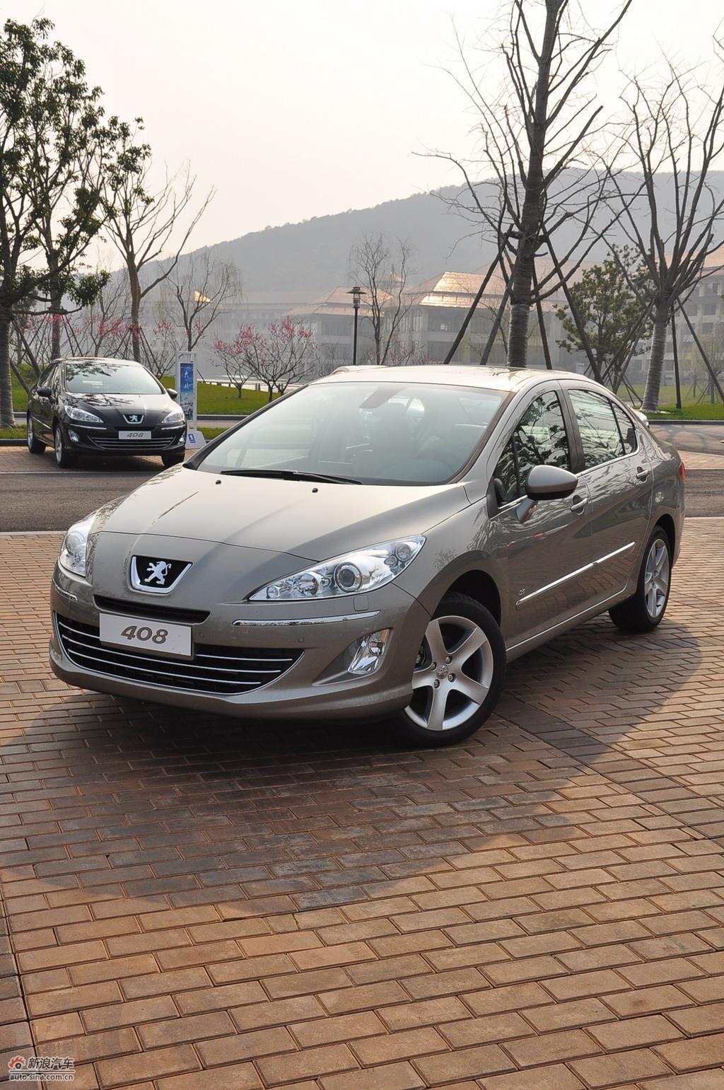东风标致408试车实拍图 外观
