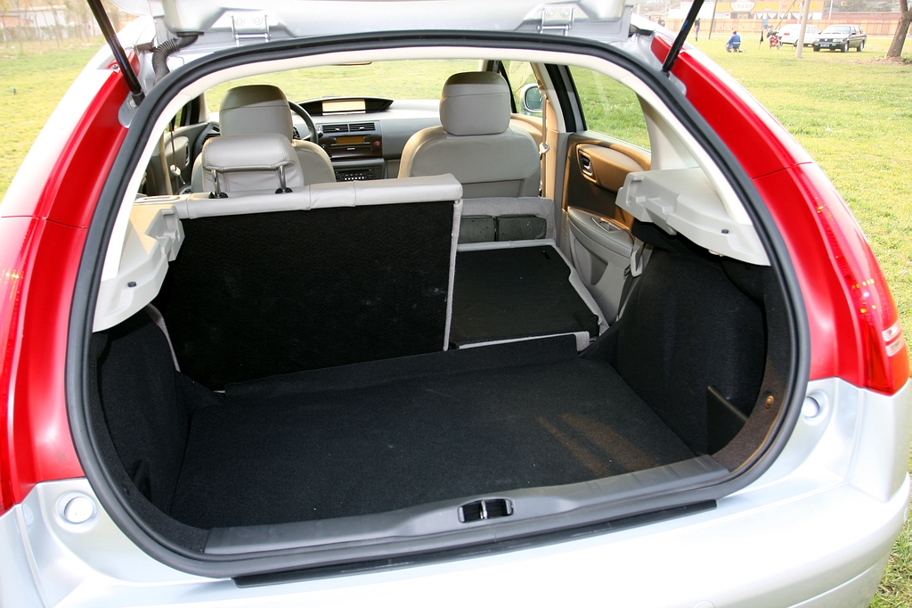 东风雪铁龙世嘉空间测量