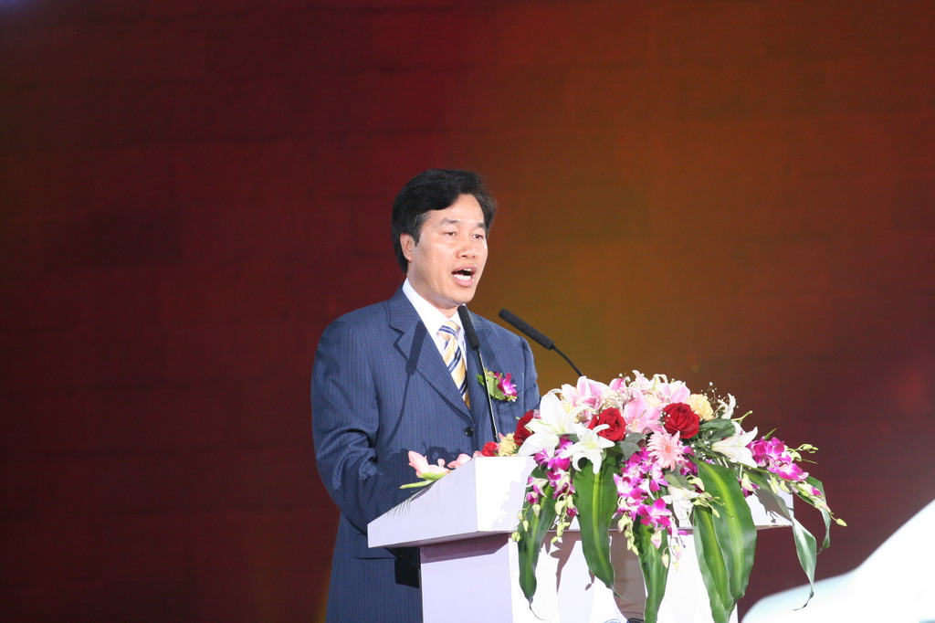 华晨汽车集团董事长祁玉民