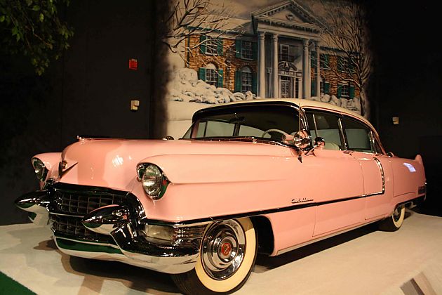 浮华时代的绝世名伶 爱车成瘾的猫王