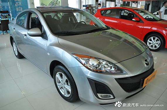 2013款马自达3星骋三厢1.6l手动精英型
