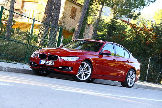 新宝马328i运动版