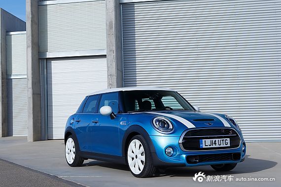 全新MINI COOPER五门版