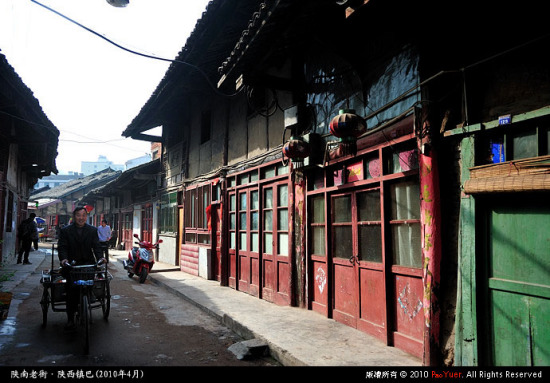 四川省万源市,通江县,被誉为陕西省"南大门",东邻安康市紫阳县,汉阴县