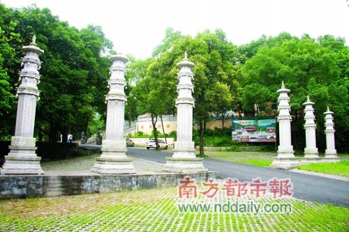 北山古寺是一座集佛、道、儒于一体的宗教建筑群 北山古寺是一座集佛、道、儒于一体的宗教建筑群