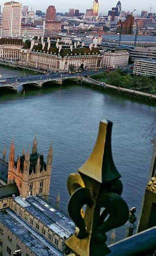 英国伦敦今朝雾都不多雾组图2