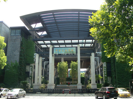 怎么样才能上中国美术学院 U6239P704DT20130725103213.jpg