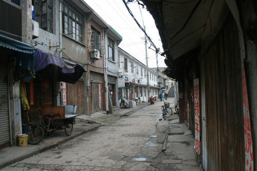 江苏 无锡 正文   钱桥老街曾是周边地区的商贸文化中心,东起惠山古镇