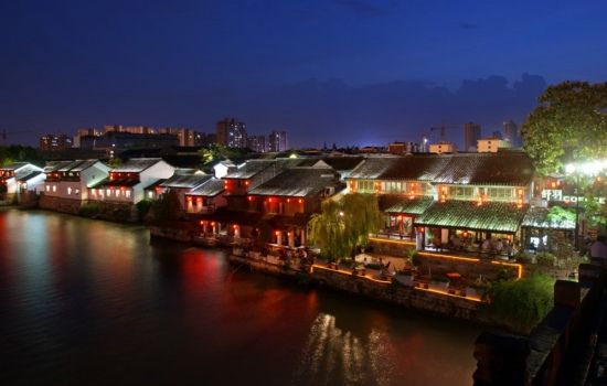 亚洲 中国 浙江 杭州 正文位于浙江省杭州市|新浪旅游 微博|2013年11