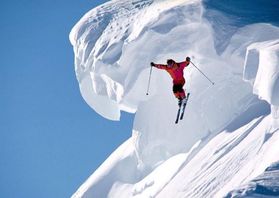 正文远方网 微博|2013年12月18日14:42   想象自己在新西兰滑雪的场景