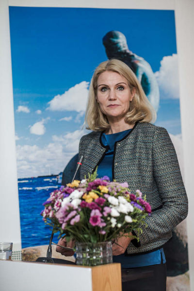 丹麦女首相的身高图片