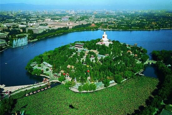 受老外喜欢的中国公园：北京北海公园(组图)_新浪旅游_新浪网