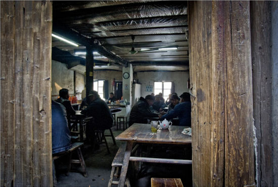 南栅老旧的小饭馆