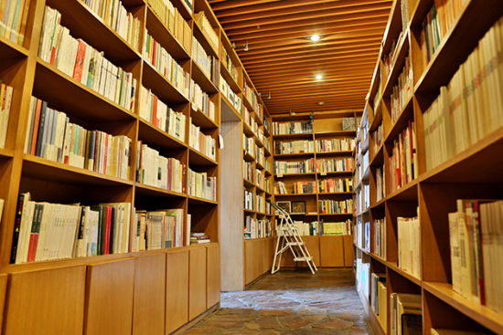 大连文化之旅一间书店一座城市