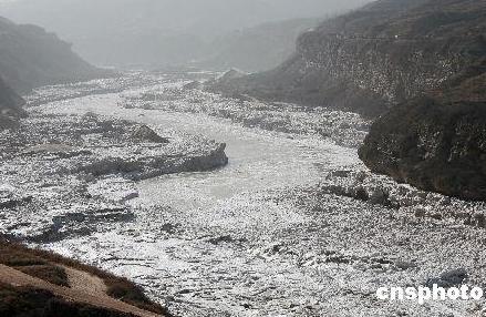 組圖:黃河凌汛來勢迅猛 當地居民緊急疏散