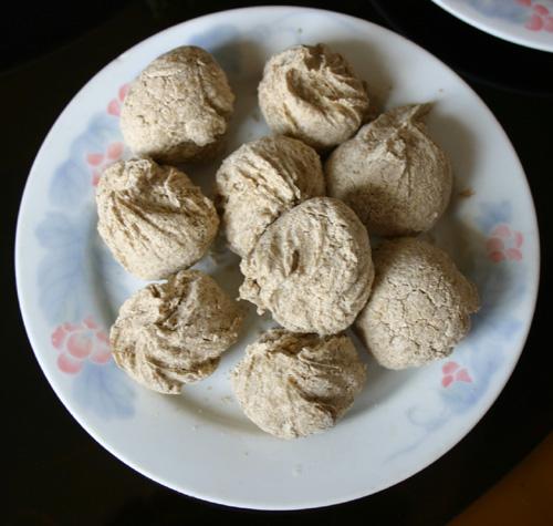 玉树美食介绍之糌粑(图)