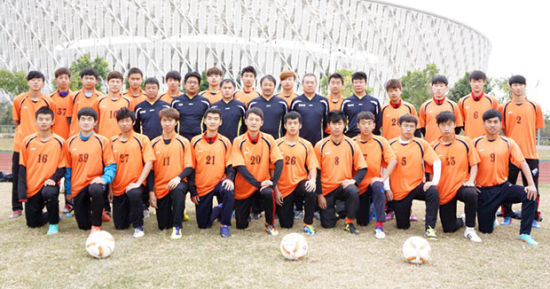 辽宁(u18)队全家福