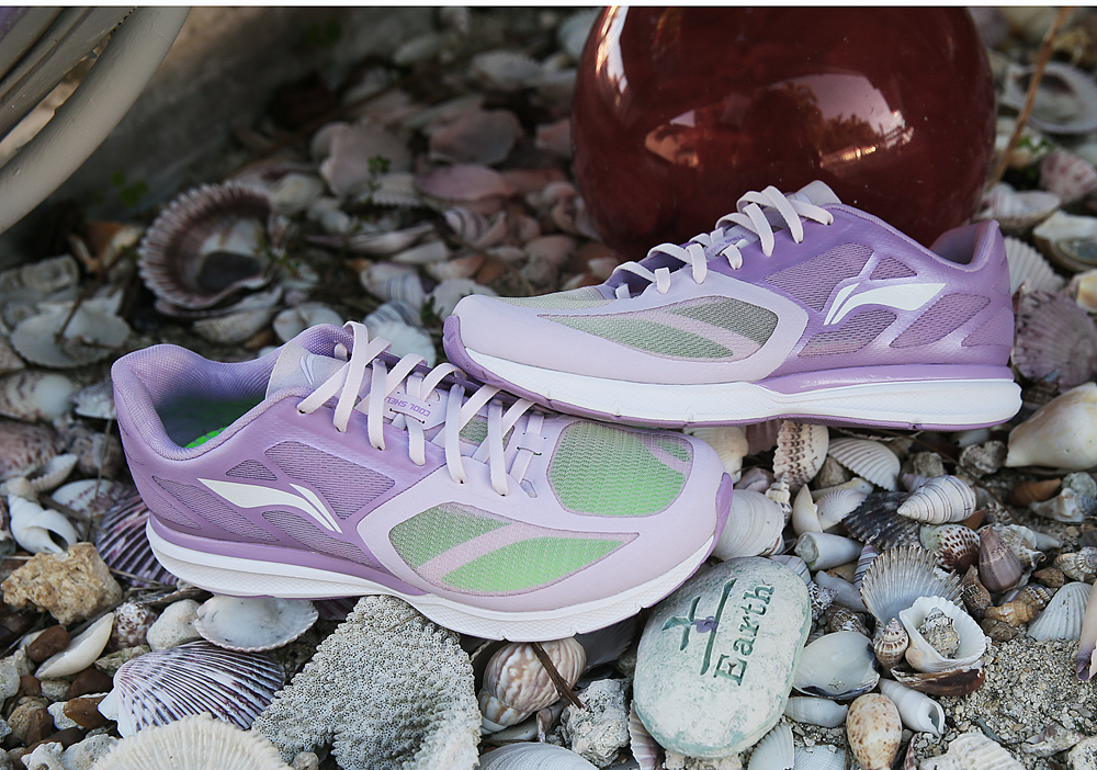 李宁超轻11代跑鞋:轻无止境 想跑就跑