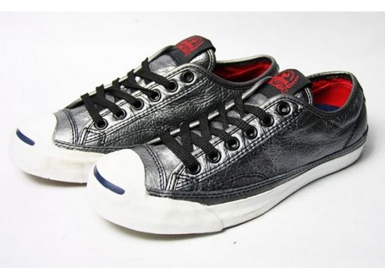 鞋子怎么才能不褶皱 U3231P6T12D5445164F44DT20110210132218.jpg