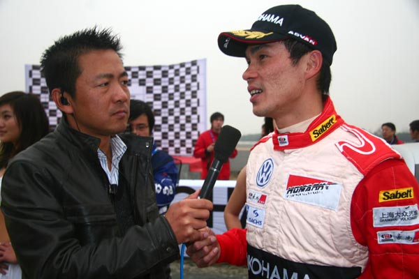 挑战者杯总决赛赛后采访 U346P6T12D4134713F44DT20081221065134.jpg