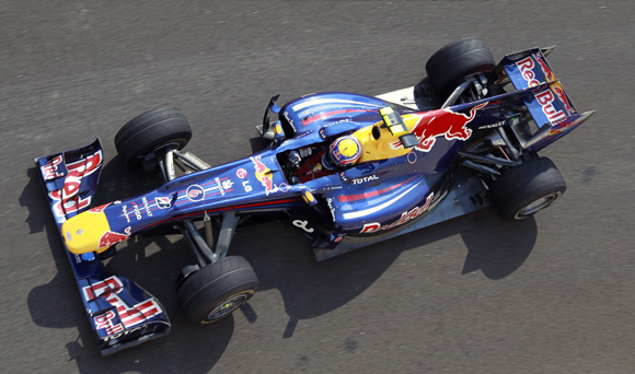 图文f1阿布扎比站首次练习俯瞰纽维销魂的杰作rb6