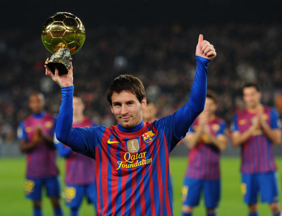 巴萨1座金球闪耀万众膜拜 梅西半年吓死人堪比6冠全季