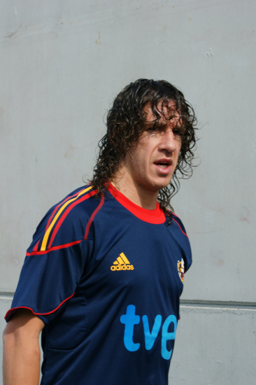 图文新浪探营西班牙训练基地普约尔不苟言笑