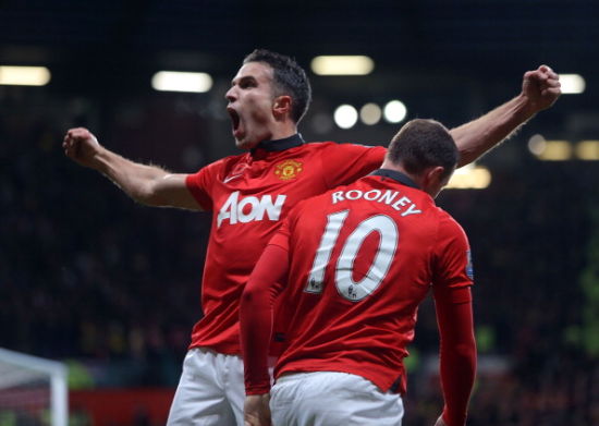 鲁尼范佩西庆祝