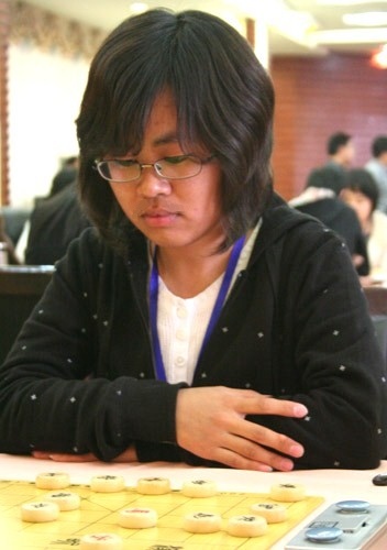 天津女队王文琳:心态帮助取胜 上学下棋相互促进_综合体育_nike新浪竞